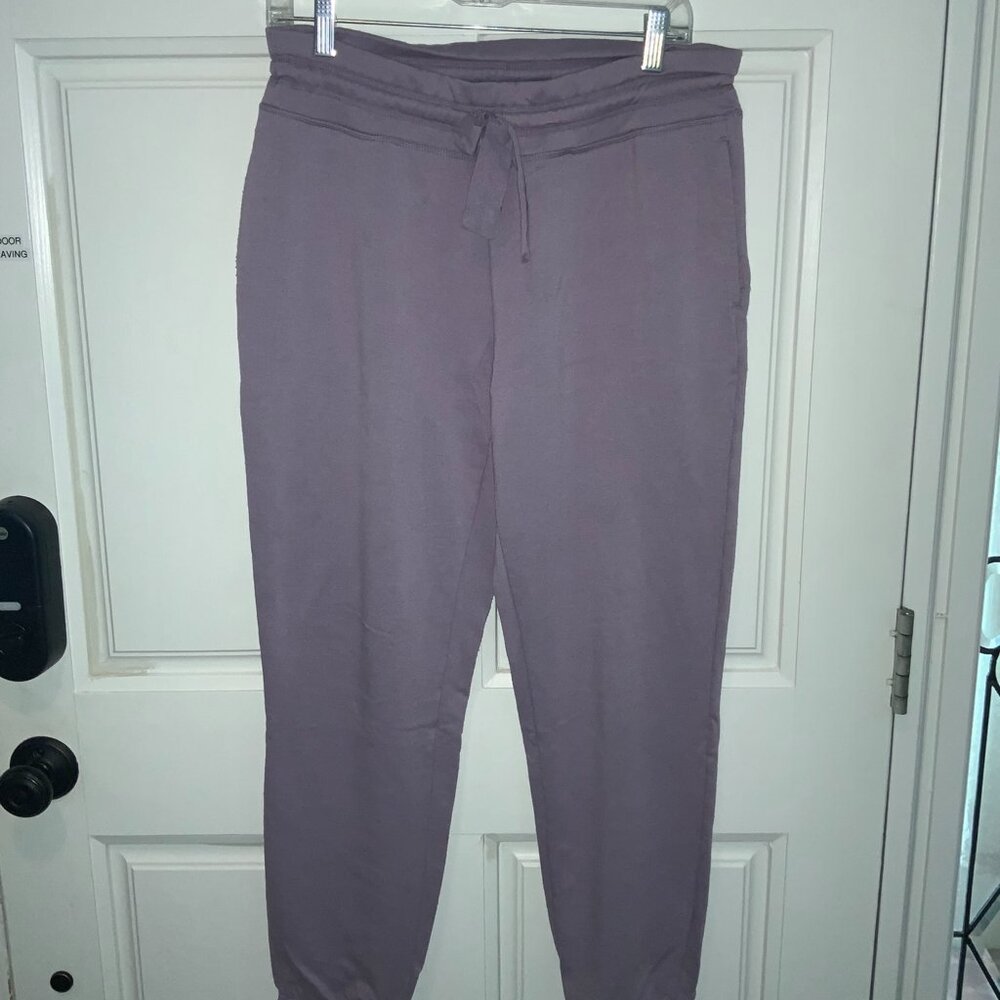 sweatpants